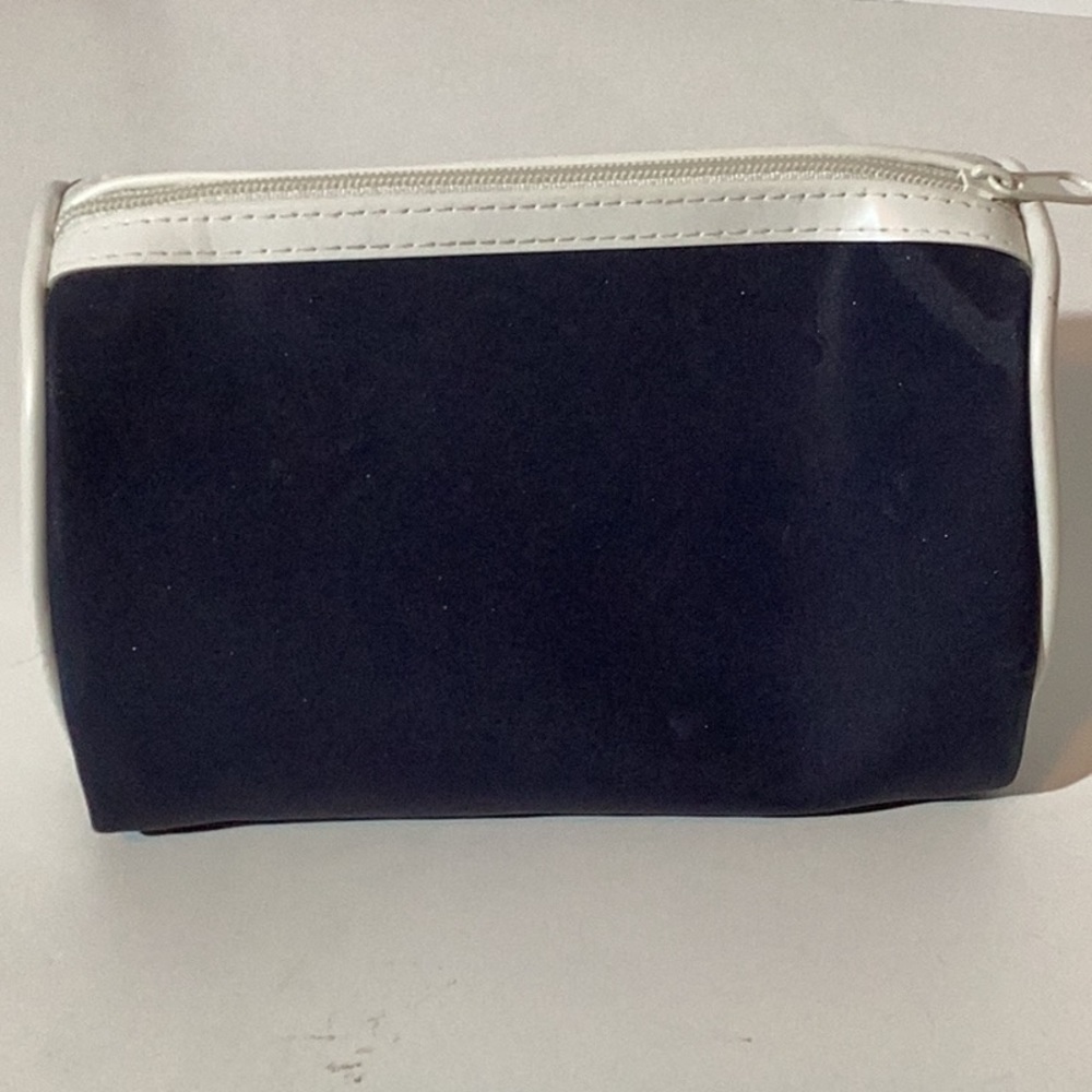 Makeup bag, waterproof, zip top, from Dior Parfume - Picture 2 of 9